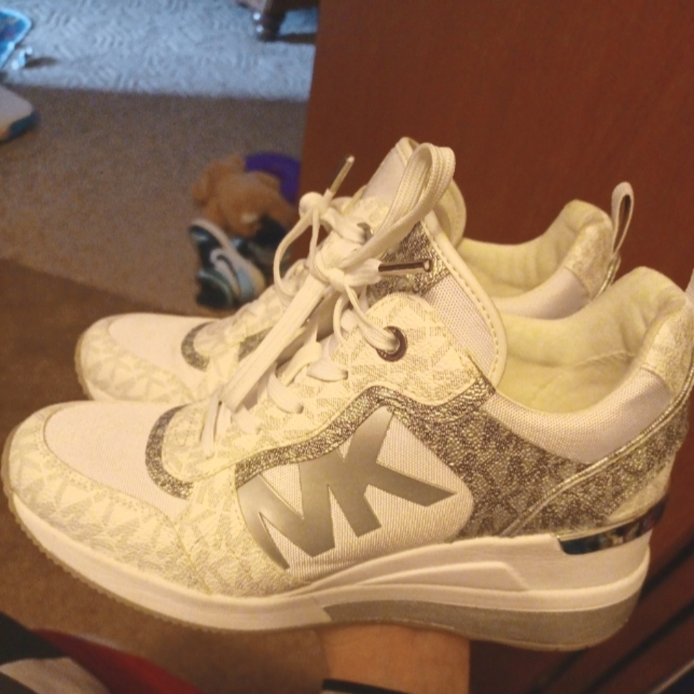 Michael kors sneakers new